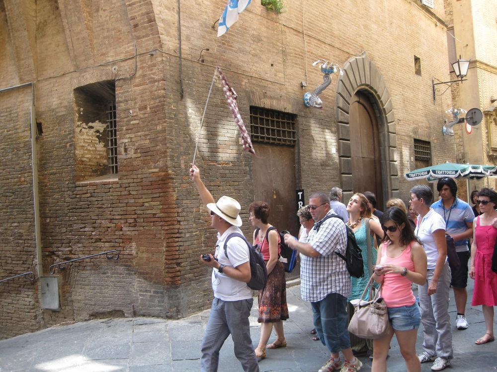 Bed and Breakfast Palazzo Masi Siena Exterior foto